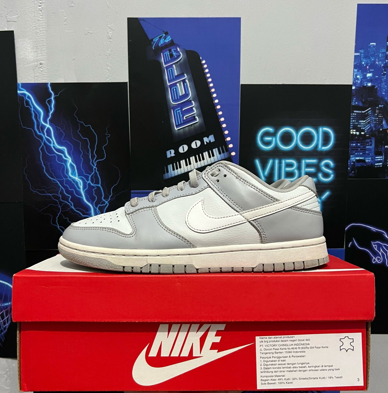 Gambar Produk Nike Dunk Low Two Tone Grey